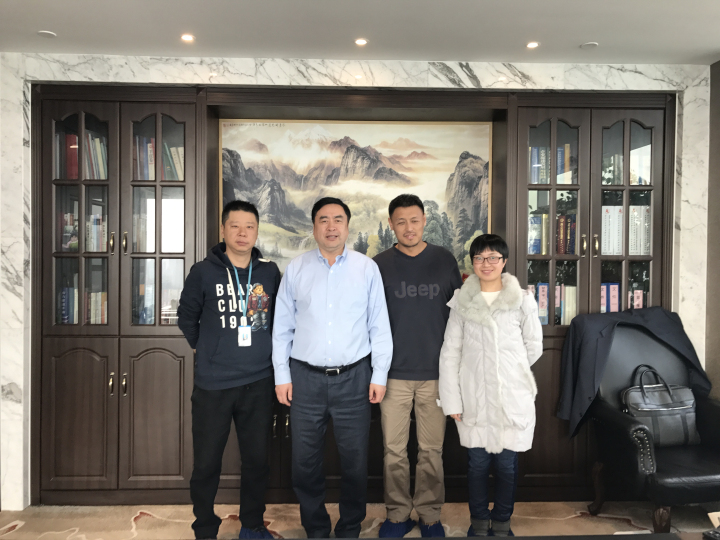 1496479212935464.jpg 6-趙振元同志和新疆分院張松濤、總包公司房弢、潘柯樾親切合影.jpg